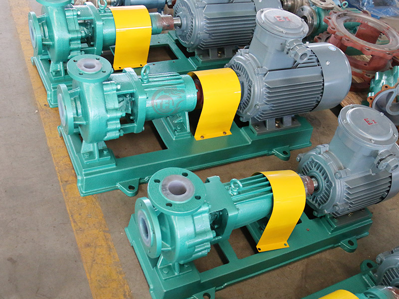 Anvendelse og fordele ved fluorforede centrifugalpumper i den kemiske industri